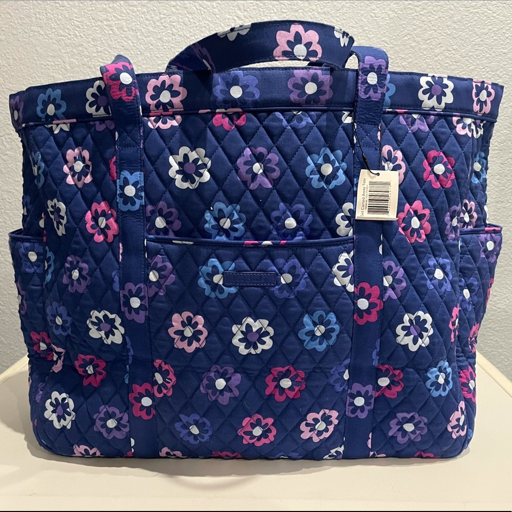 Vera Bradley “get carried away tote” in Ellie Flowers print